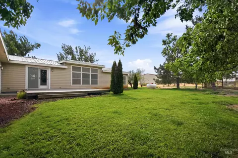Exterior - 15513 War Eagle Rd, Murphy, ID 83650 photo 5 of 10