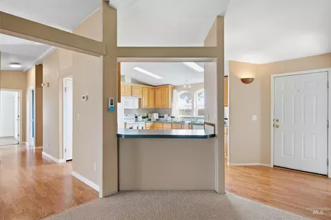 Entry Way - 15513 War Eagle Rd, Murphy, ID 83650 photo 3 of 5