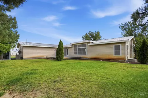 Exterior - 15513 War Eagle Rd, Murphy, ID 83650 photo 6 of 10