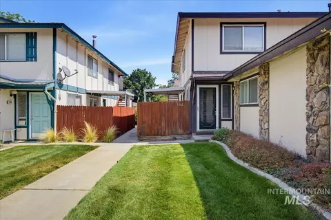1142 S Phillippi St #2-B, Boise, ID 83705