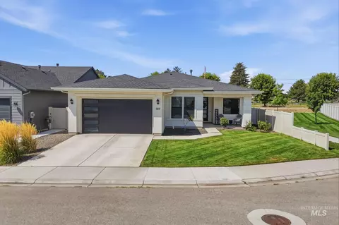 1817 N Burnam Ave, Star, ID 83669
