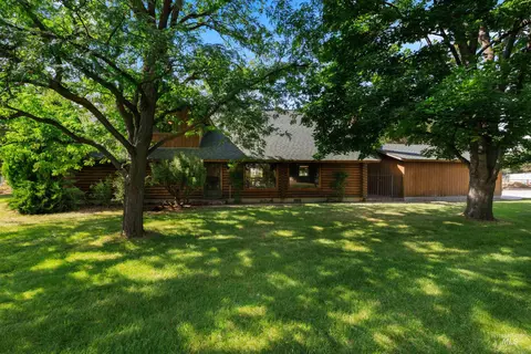 8855 W Tarp Dr, Boise, ID 83709