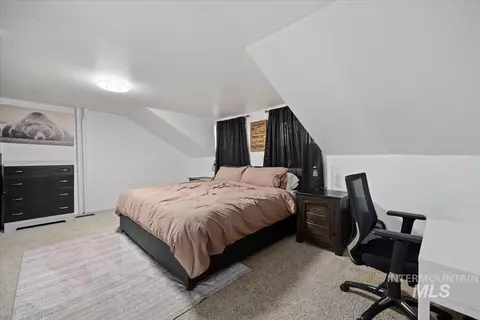 Bedroom - 320 14th Ave N, Buhl, ID 83316 photo 3 of 4