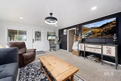 Other - 320 14th Ave N, Buhl, ID 83316 photo 1 of 9