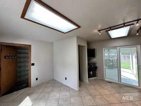 Other - 930 N 8th St, Payette, ID 83661 photo 8 of 15