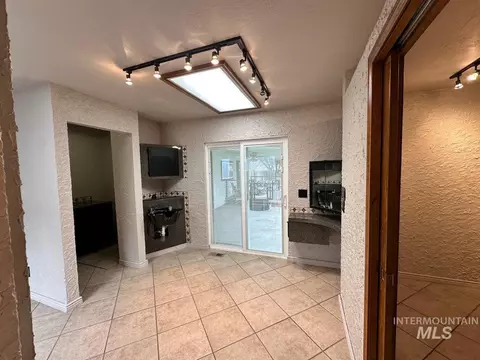 Other - 930 N 8th St, Payette, ID 83661 photo 10 of 15