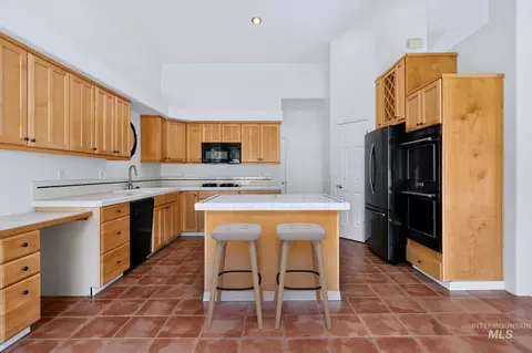 Kitchen - 2338 E Poppy Hls, Eagle, ID 83616 photo 1 of 1