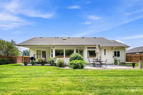 Exterior - 2338 E Poppy Hls, Eagle, ID 83616 photo 3 of 9