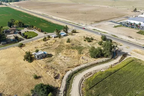 View/Area - 1020 Locker Ave, Parma, ID 83660 photo 3 of 9