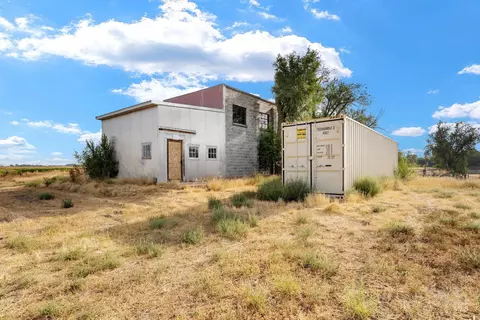 Exterior - 1020 Locker Ave, Parma, ID 83660 photo 5 of 6