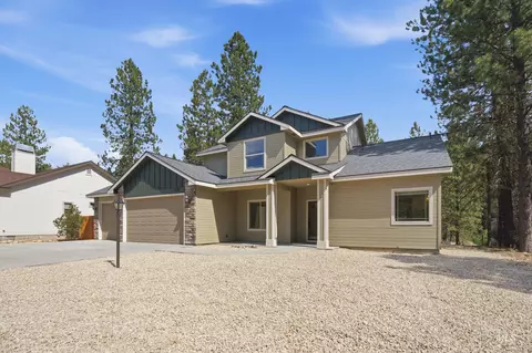 132 Prospector Ln, Idaho City, ID 83631