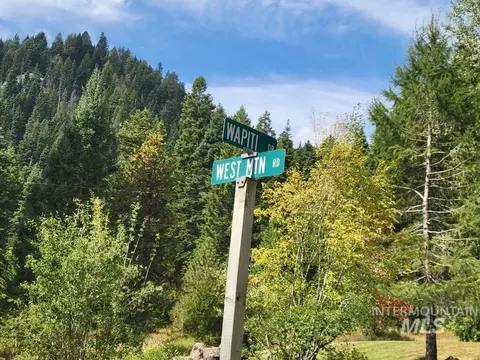 Exterior - 1208 Fox Rd, Cascade, ID 83611 photo 10 of 10