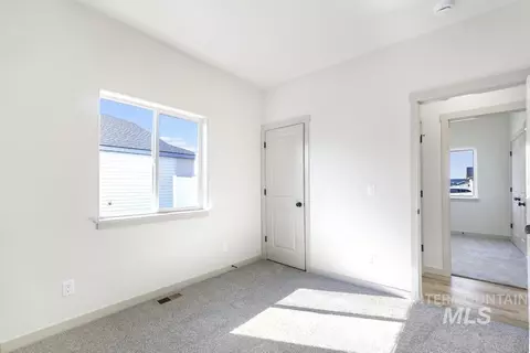 Bedroom - 419 Rock Dove Loop, Twin Falls, ID 83301 photo 1 of 2