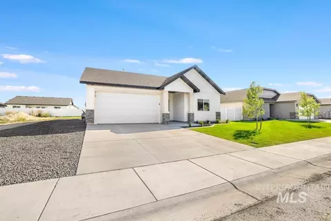 Exterior - 419 Rock Dove Loop, Twin Falls, ID 83301 photo 1 of 5