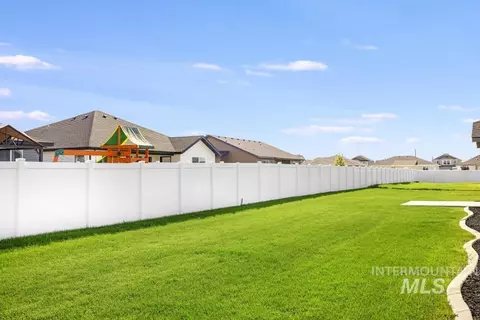 Exterior - 419 Rock Dove Loop, Twin Falls, ID 83301 photo 3 of 5