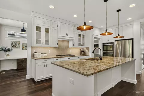 Kitchen - 1833 N Monterossa Way, Eagle, ID 83616 photo 2 of 6