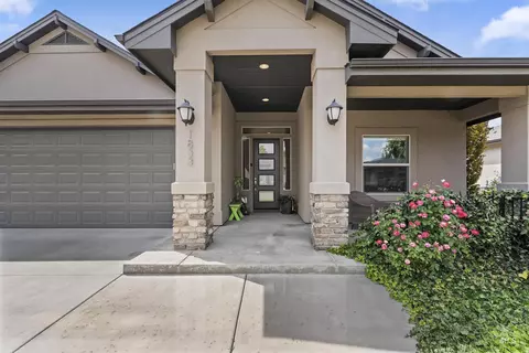 Exterior - 1833 N Monterossa Way, Eagle, ID 83616 photo 1 of 3