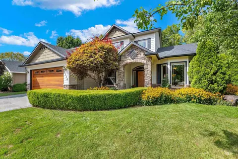 2336 E Summer Dawn Dr, Meridian, ID 83646