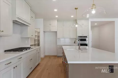 Kitchen - 7357 Powell Pl, Eagle, ID 83629 photo 3 of 5