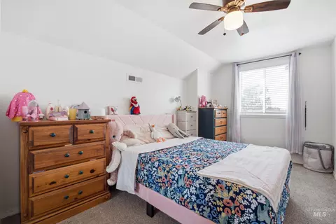 Bedroom - 2535 N 3rd E, Mountain Home, ID 83647 photo 4 of 6