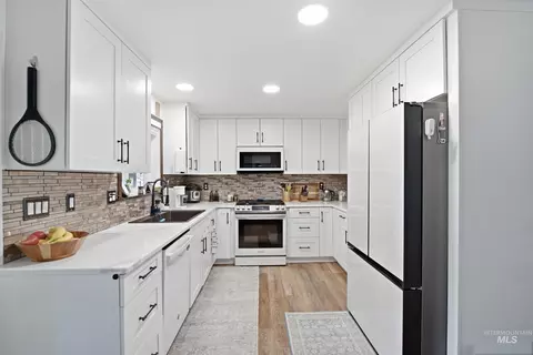 Kitchen - 2535 N 3rd E, Mountain Home, ID 83647 photo 1 of 3