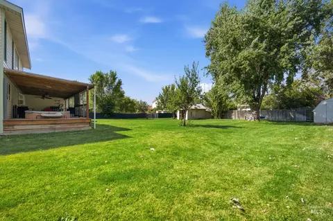 Exterior - 2535 N 3rd E, Mountain Home, ID 83647 photo 11 of 14