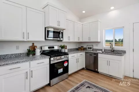 Kitchen - 45 Sunset Loop, Jerome, ID 83338 photo 1 of 7