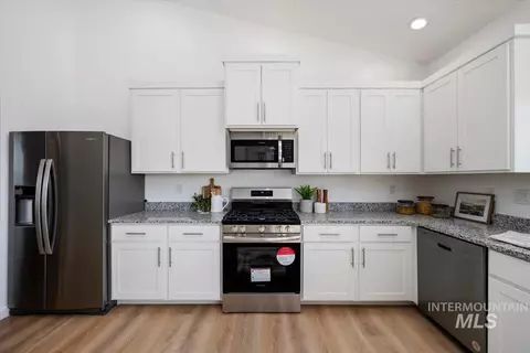 Kitchen - 45 Sunset Loop, Jerome, ID 83338 photo 3 of 7