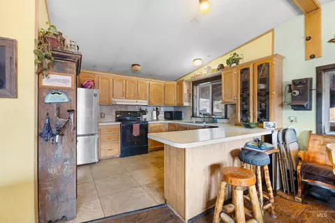 Kitchen - 37 Pine Cone Ln, Cascade, ID 83611 photo 1 of 3