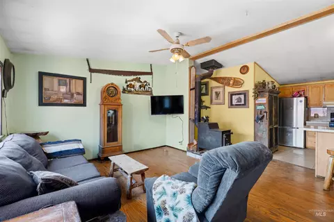 Living - 37 Pine Cone Ln, Cascade, ID 83611 photo 1 of 3