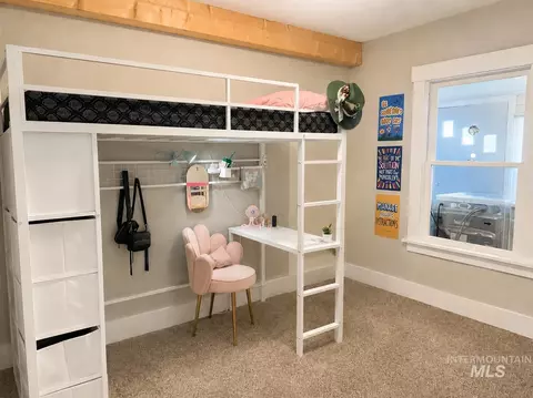 Bedroom - 1015 E St, Rupert, ID 83350 photo 2 of 3