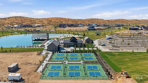 View/Area - 5805 W Alderman Ln, Eagle, ID 83616 photo 1 of 6