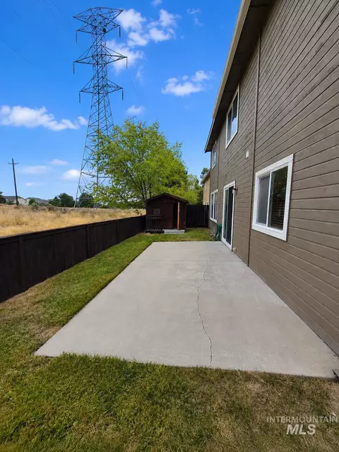 Exterior - 4971 E Geranium, Boise, ID 83716 photo 4 of 5