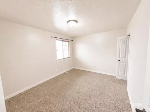 Bedroom - 4971 E Geranium, Boise, ID 83716 photo 4 of 6