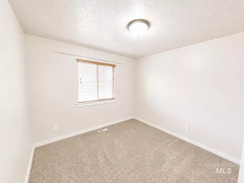 Bedroom - 4971 E Geranium, Boise, ID 83716 photo 6 of 6