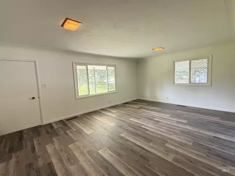 Living - 2023 Falls Ave E, Twin Falls, ID 83301 photo 1 of 4