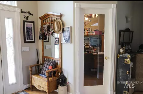 Entry Way - 535 S 100 E, Jerome, ID 83338 photo 1 of 1