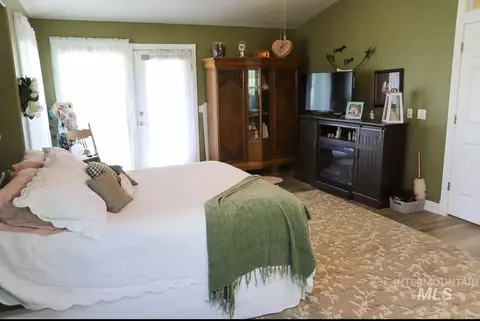 Bedroom - 535 S 100 E, Jerome, ID 83338 photo 1 of 5