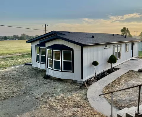 Other - 10563 Edgeway Dr, Middleton, ID 83644 photo 11 of 17