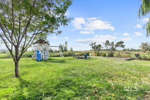 Exterior - 29976 Hexon Rd, Parma, ID 83660 photo 11 of 14
