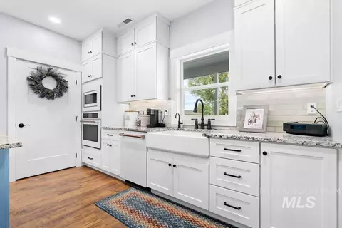 Kitchen - 29976 Hexon Rd, Parma, ID 83660 photo 3 of 7