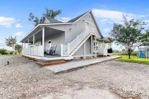 Exterior - 29976 Hexon Rd, Parma, ID 83660 photo 2 of 14