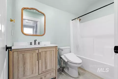 Bath - 29976 Hexon Rd, Parma, ID 83660 photo 4 of 4
