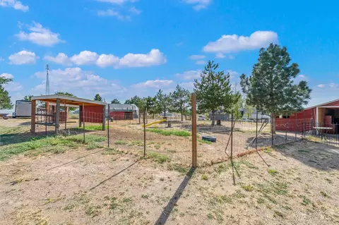 Exterior - 5530 E Tower Ln, Caldwell, ID 83607 photo 7 of 8