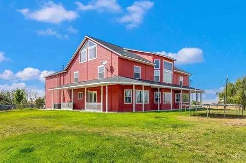 Exterior - 5530 E Tower Ln, Caldwell, ID 83607 photo 2 of 8
