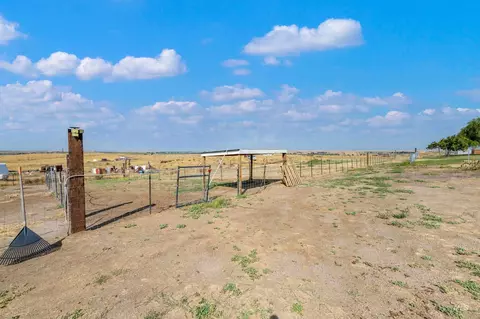 Exterior - 5530 E Tower Ln, Caldwell, ID 83607 photo 8 of 8