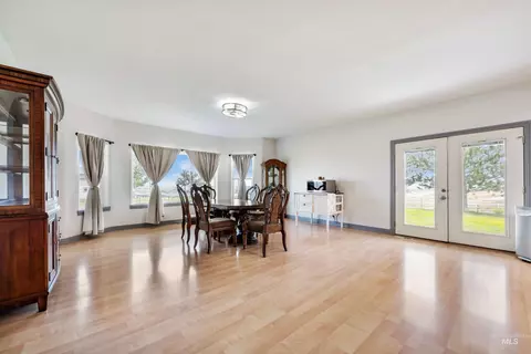 Dining - 5530 E Tower Ln, Caldwell, ID 83607 photo 1 of 1
