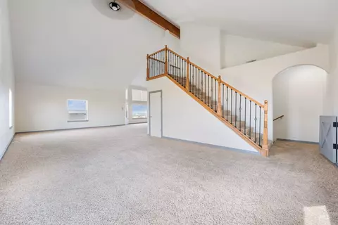 Living - 5530 E Tower Ln, Caldwell, ID 83607 photo 5 of 5