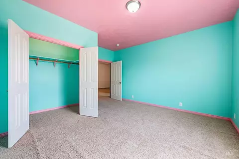 Bedroom - 5530 E Tower Ln, Caldwell, ID 83607 photo 8 of 8