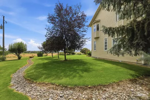 Exterior - 117 View Dr, Jerome, ID 83338 photo 9 of 13